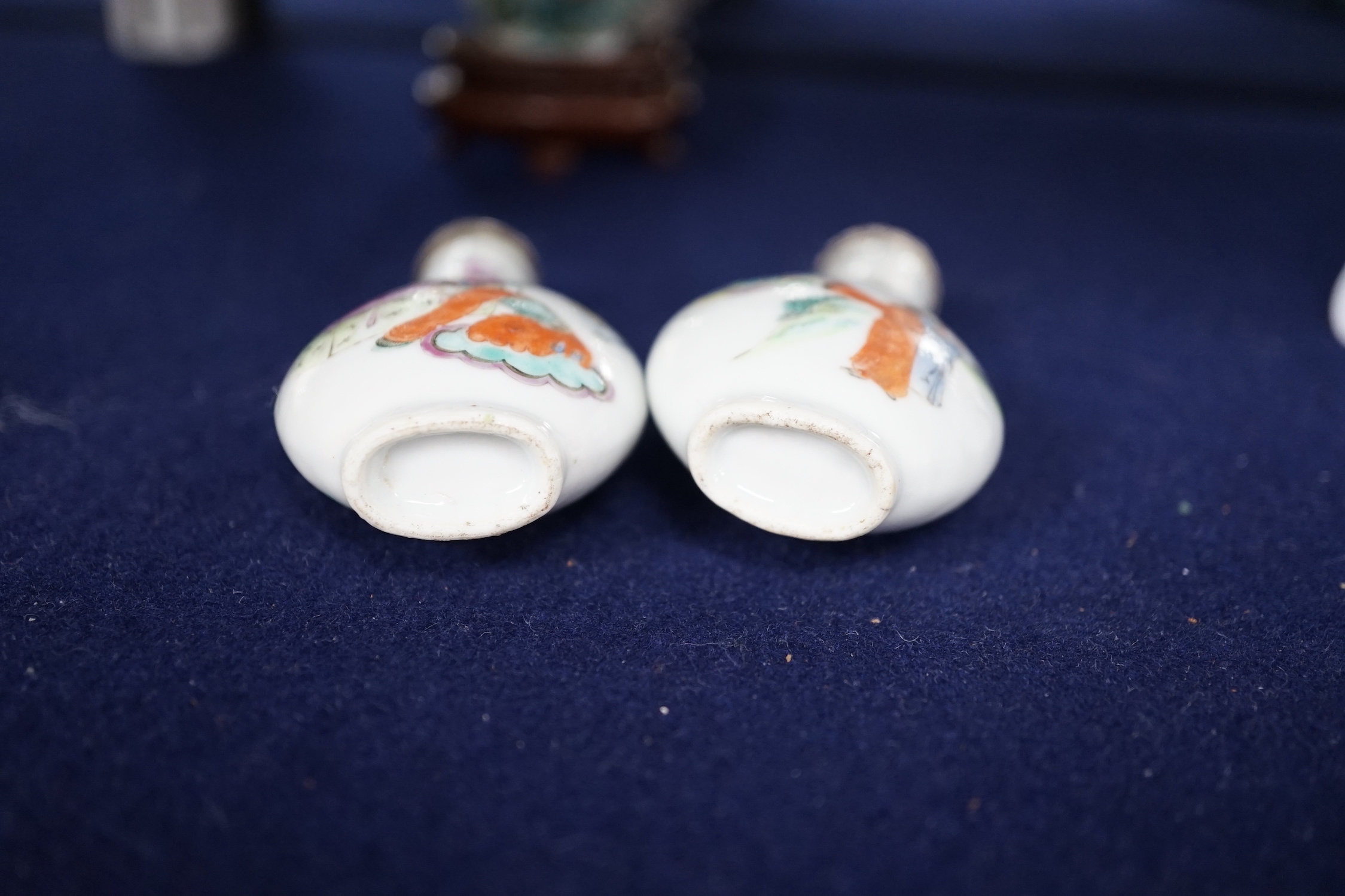 Four Chinese enamelled porcelain snuff bottles, Qing and later